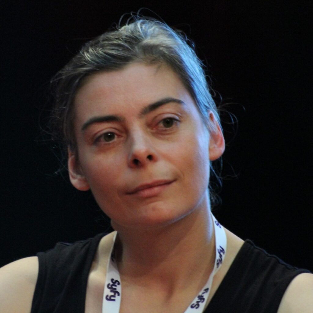 A photo of Laure Kloetzer.